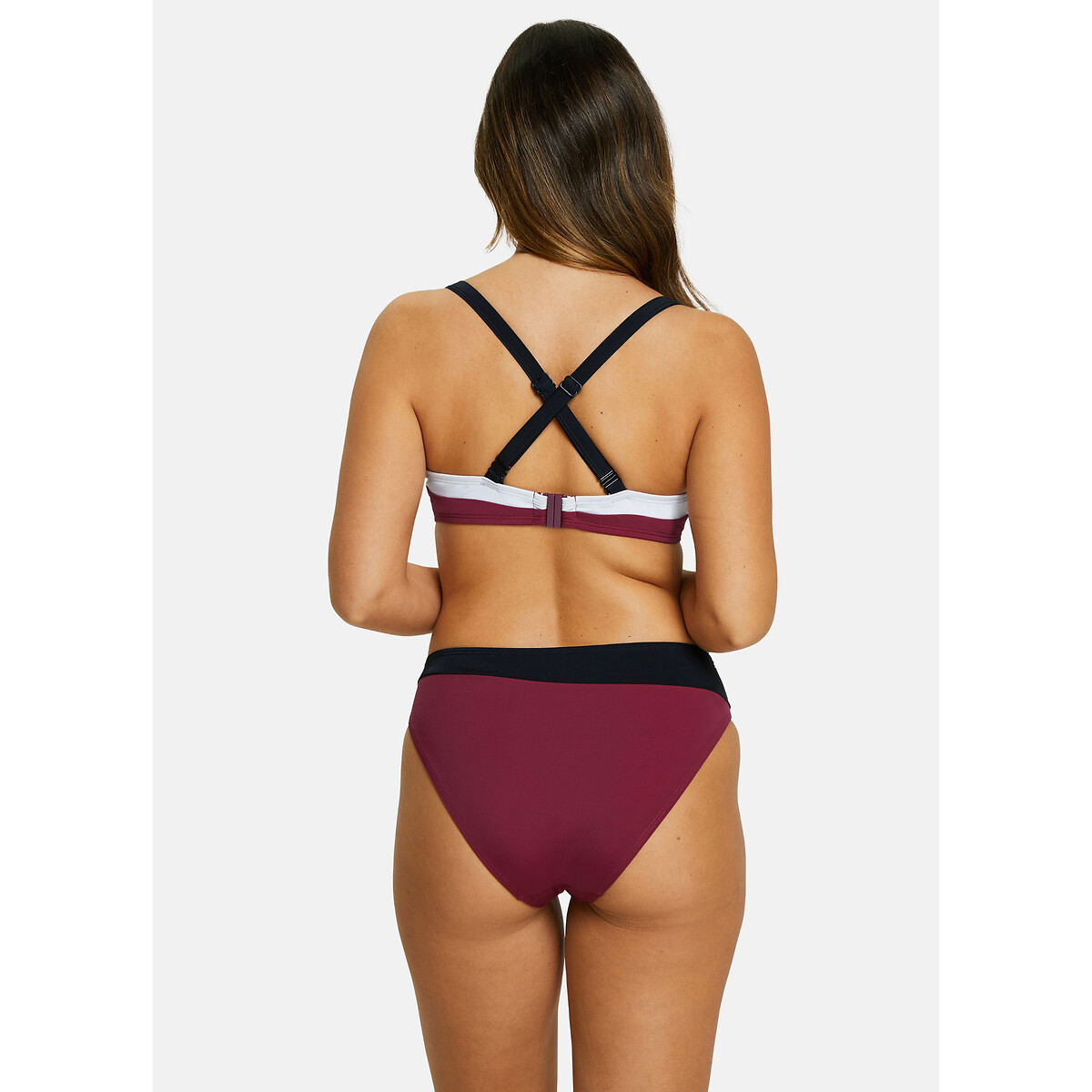 SANS COMPLEXE<br>Bikini-BH Além da Praia