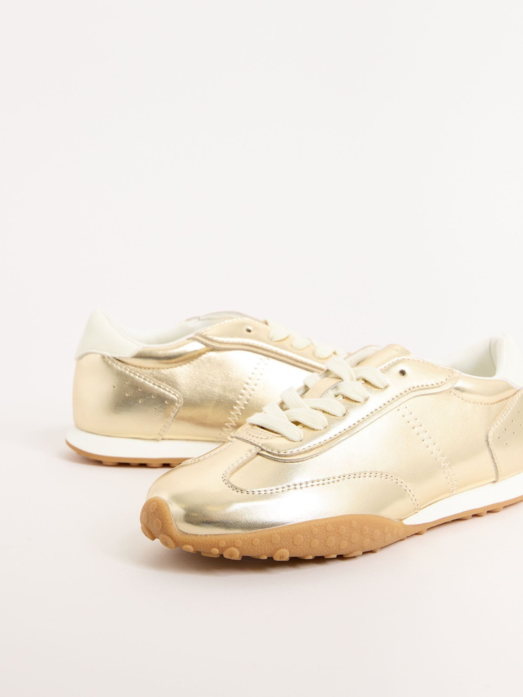 Goud - Friends Like These Slim Lace Up Retro Runner Sports Trainers