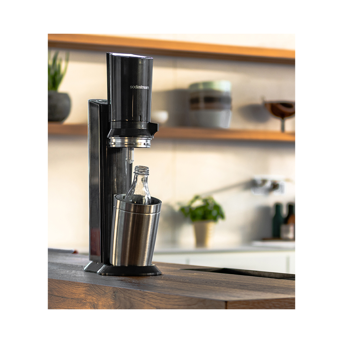 SodaStream Crystal black/metal inkl. 1 Glaskaraffen Quick Connect