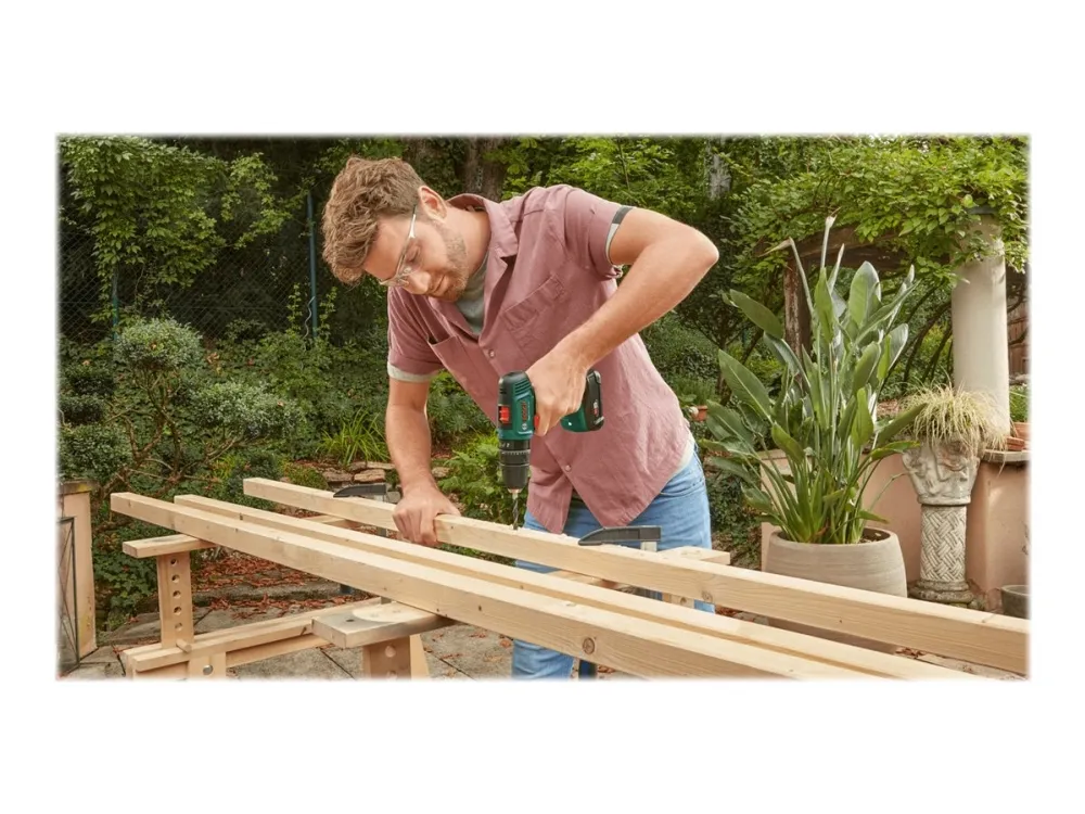 Bosch AKKUSLAGBOREMASKINE 18V-40 1,5AH S-BOX