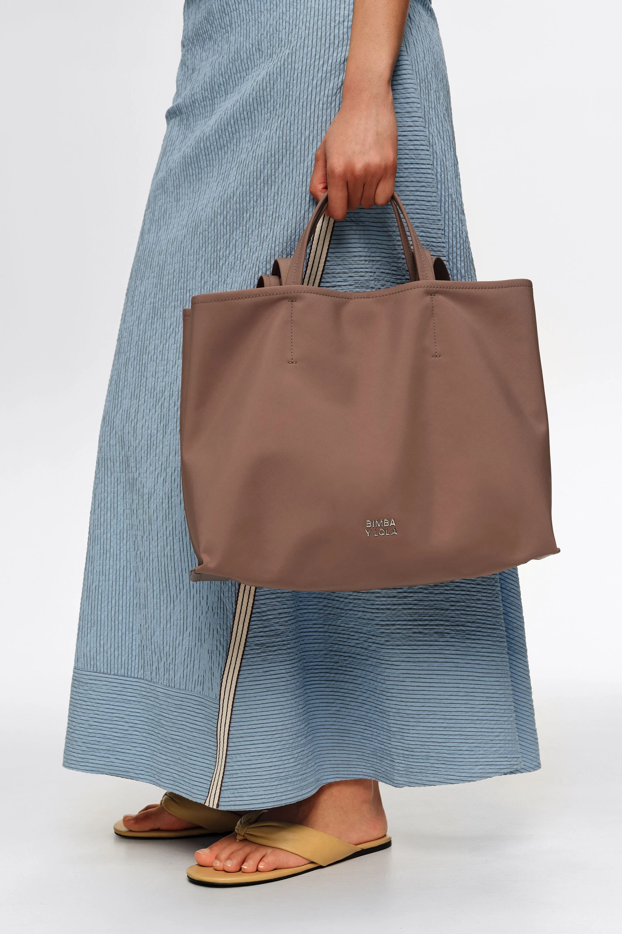 Bolsa torrão grande em gabardine Chihuahua