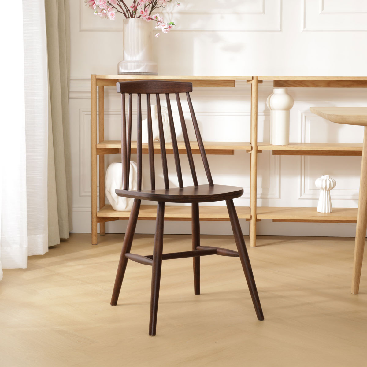 Houten spijlenstoel Filou - walnoot