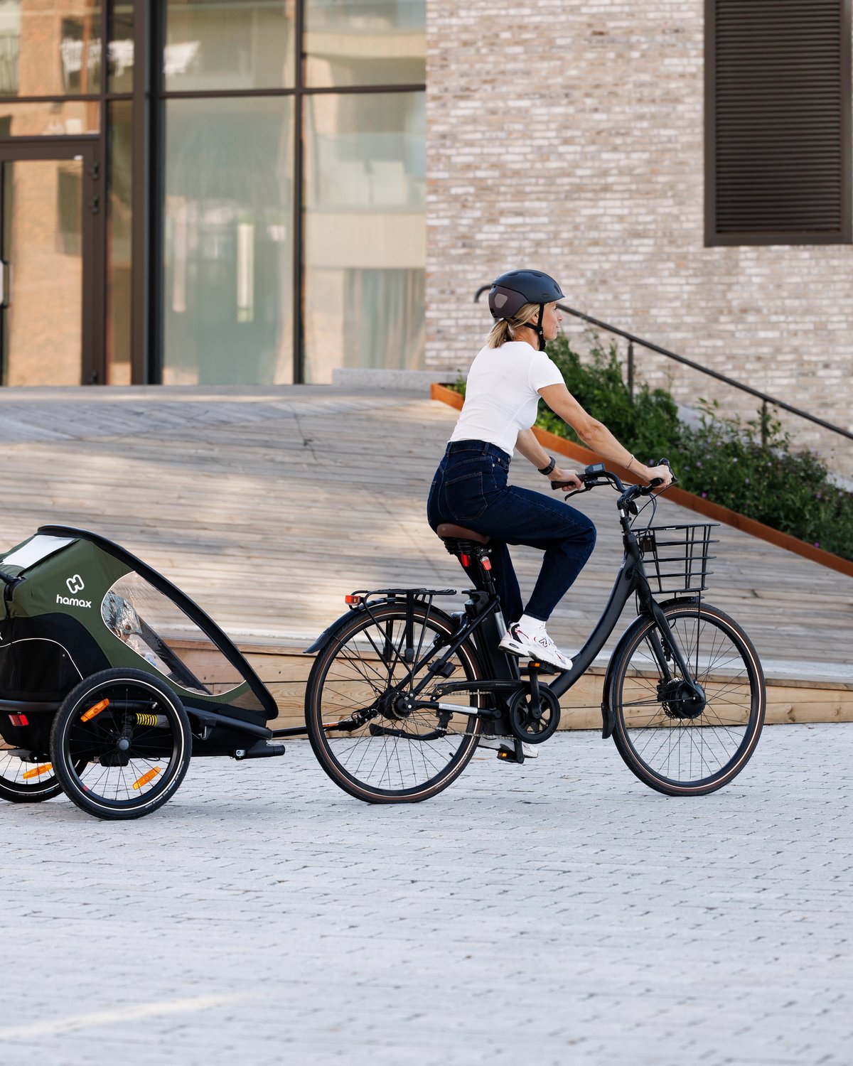 Hamax Outback Sykkelvogn & Barnevogn, Plass til ett barn | Singel Bicycle Trailer
