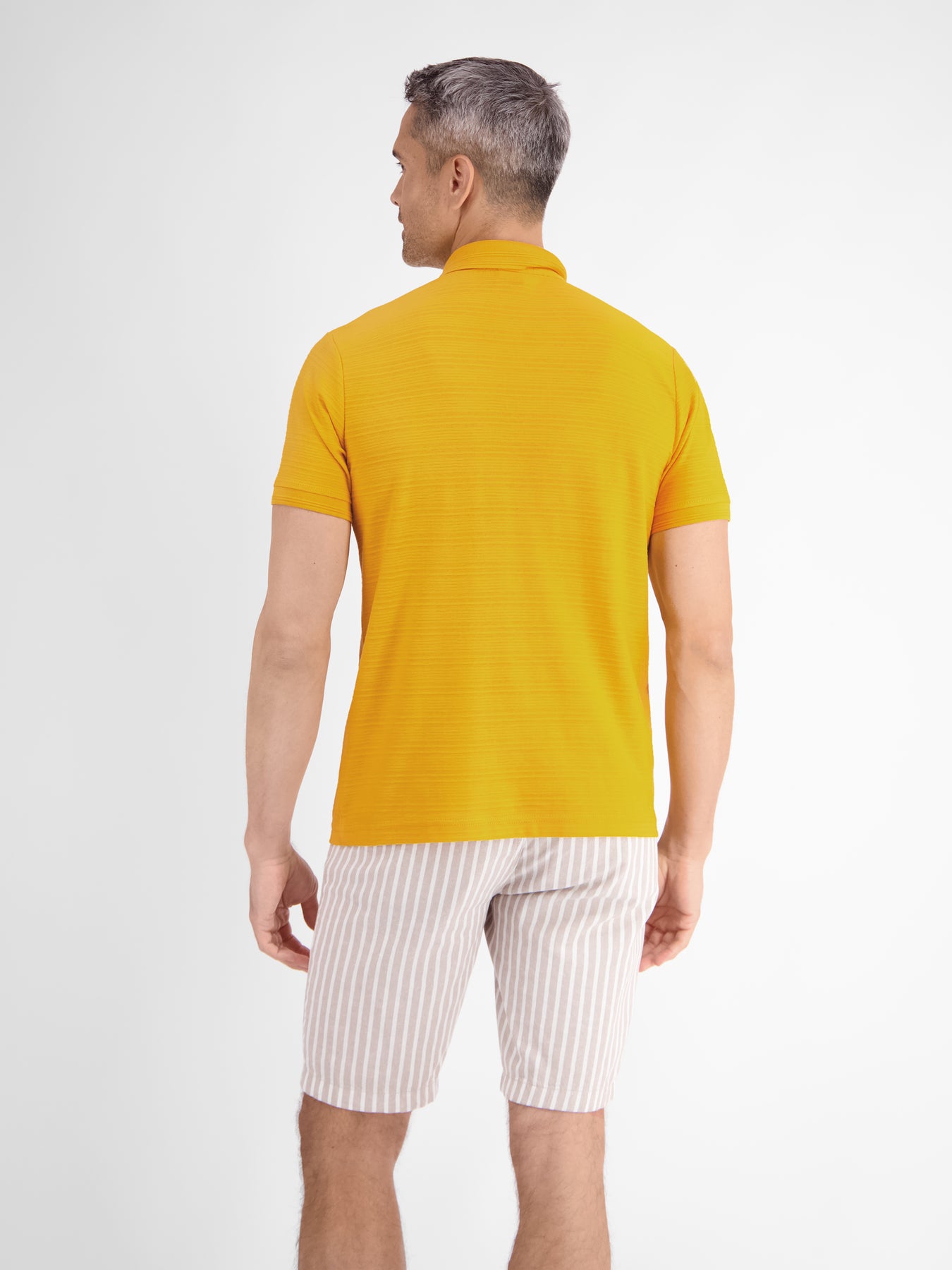 Herren Poloshirt mit aufgesetzter Brusttasche