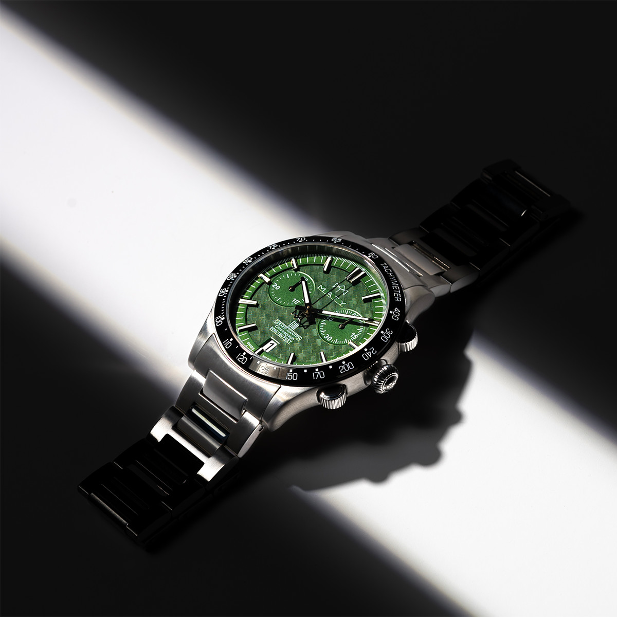 Montre MATY GM chronographe cadran vert bracelet acier