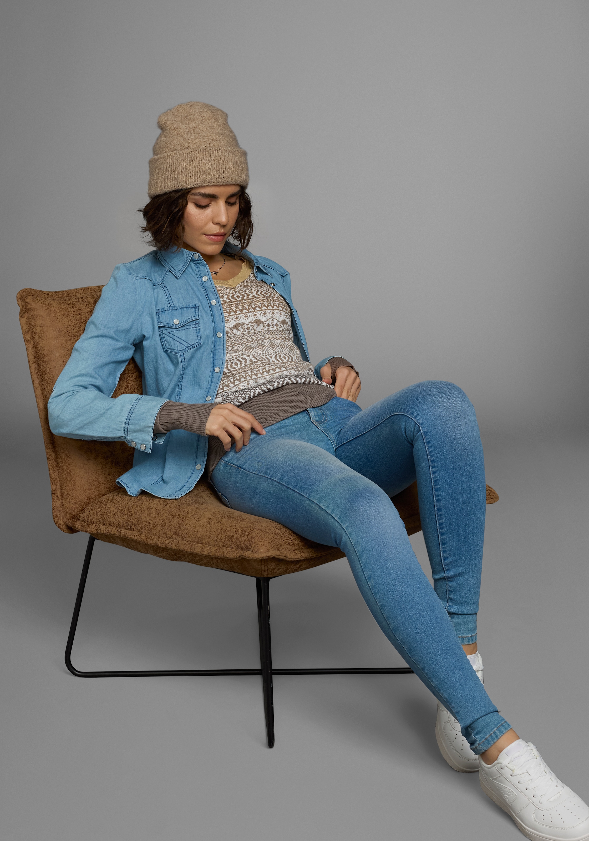 KangaROOS Jacquardpullover , im Norweger-Muster mit kleinen Kängurus