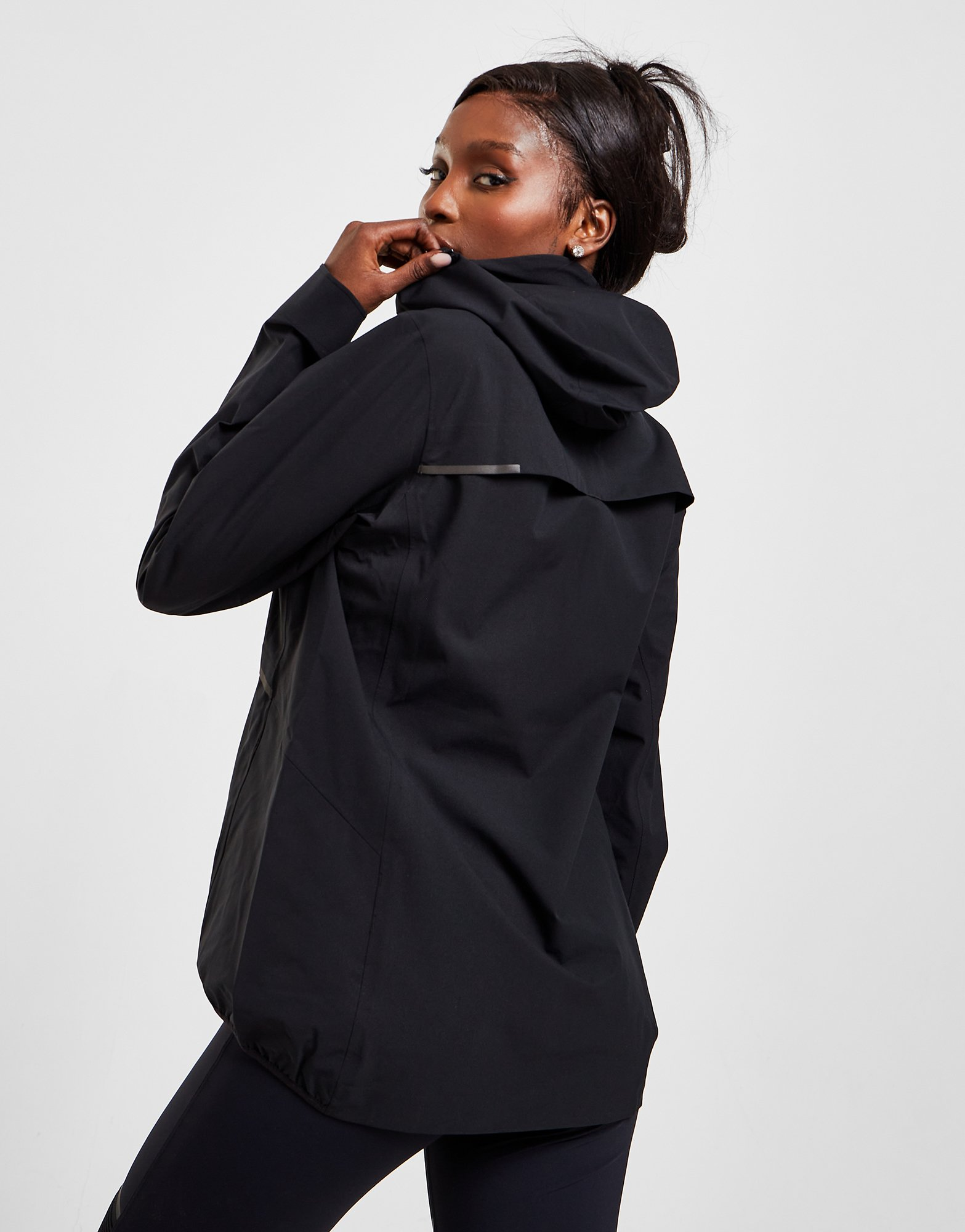 On Running Anorak Waterproof Femme