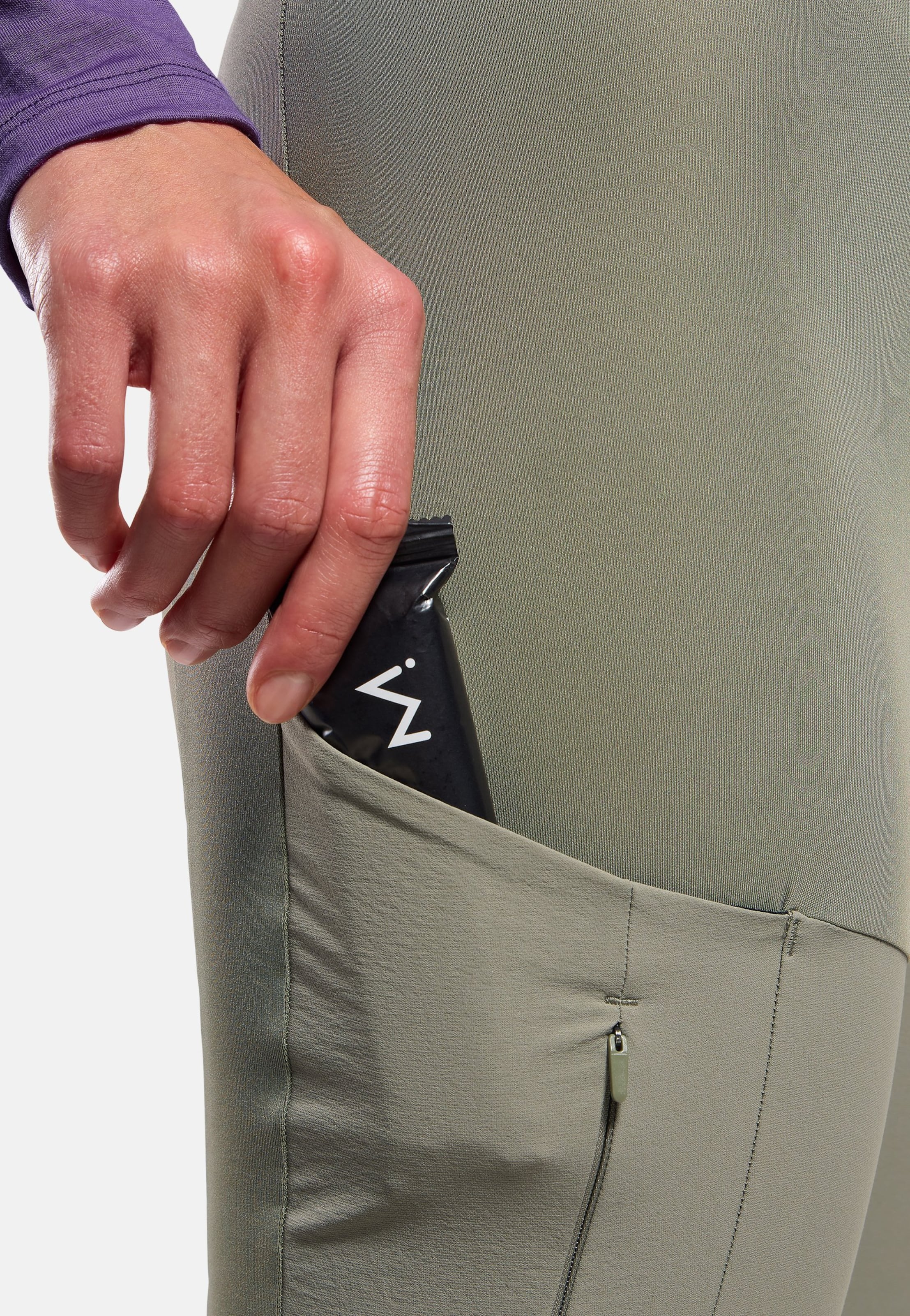 Ascent Tights in vetiver