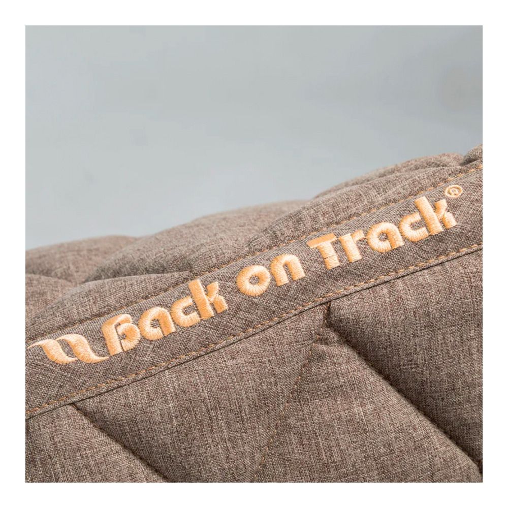 Back on Track HAZE COLLECTION - Tapis de dressage marron