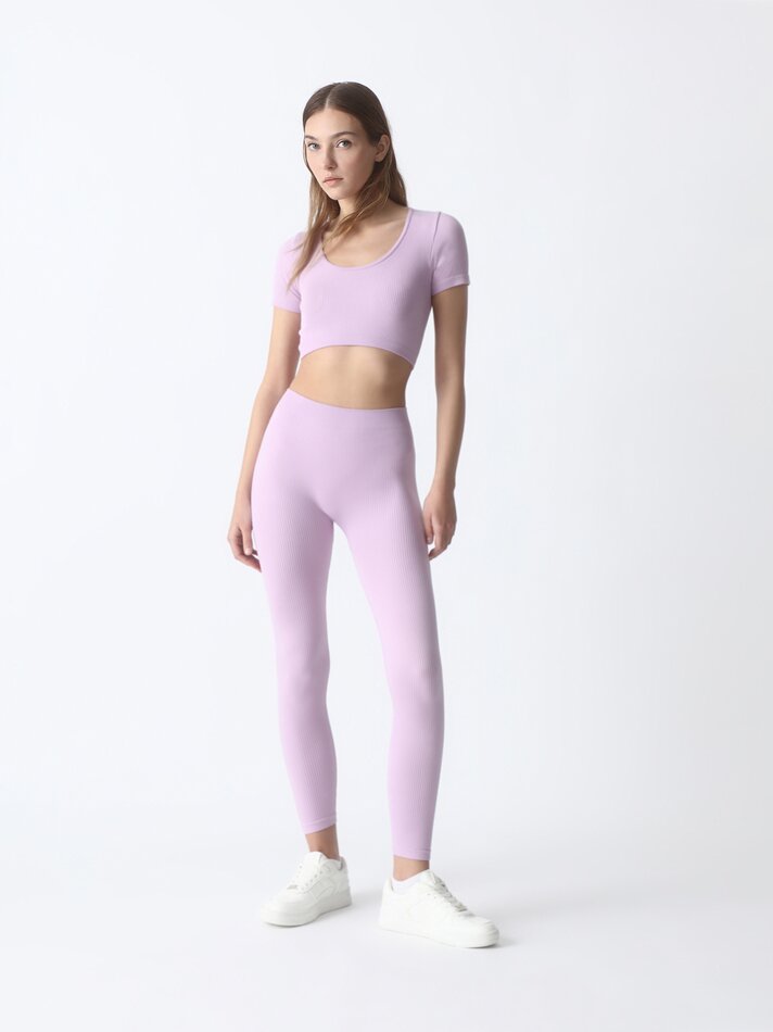 Camiseta cropped sem costura - Malva claro
