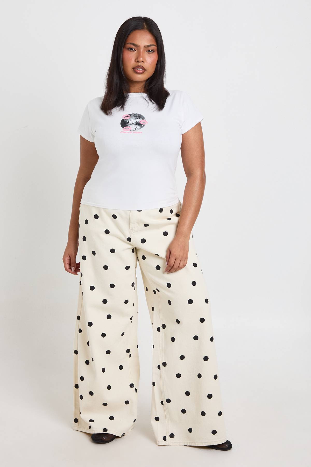 boohoo T-shirt Ajusté Grande Taille Boule Disco Et Bisous