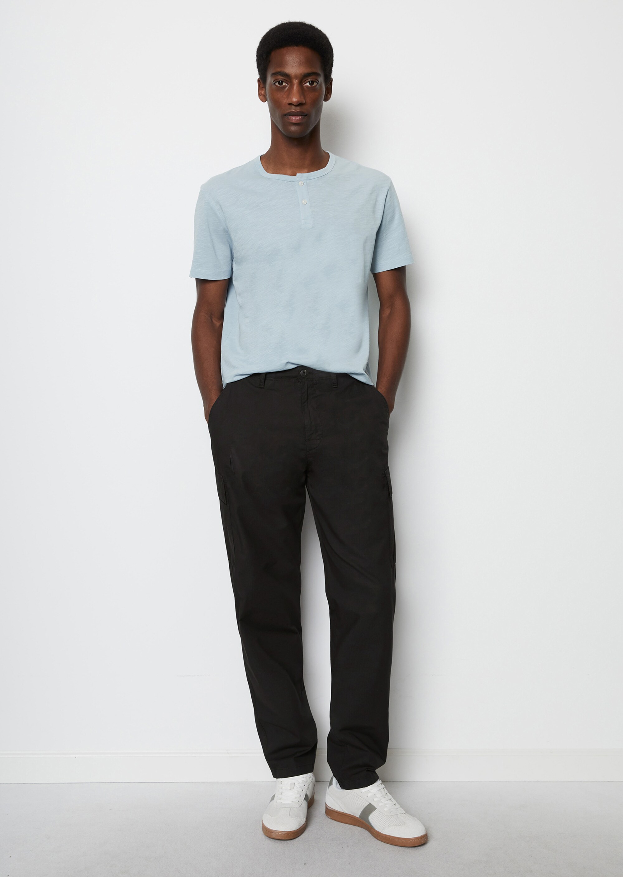 Henley-Shirt regular in softer Slub-Jersey-Qualität