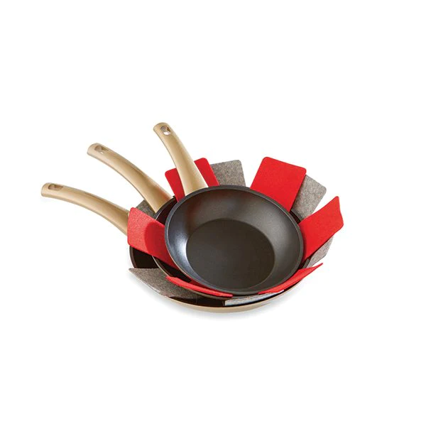 Set de 3 protections feutrines pour poêles rouge et gris 38 cm Mathon