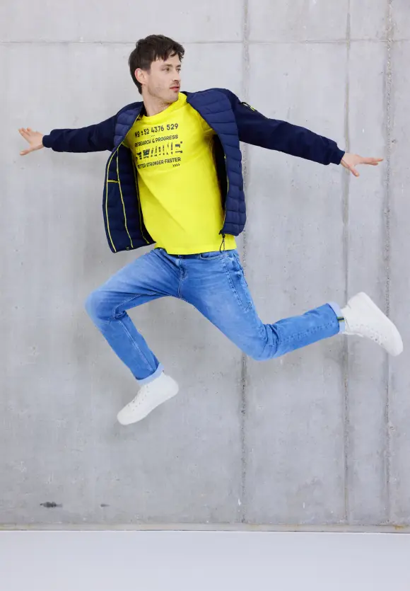 T-Shirt mit Wordingprint - lemon yellow