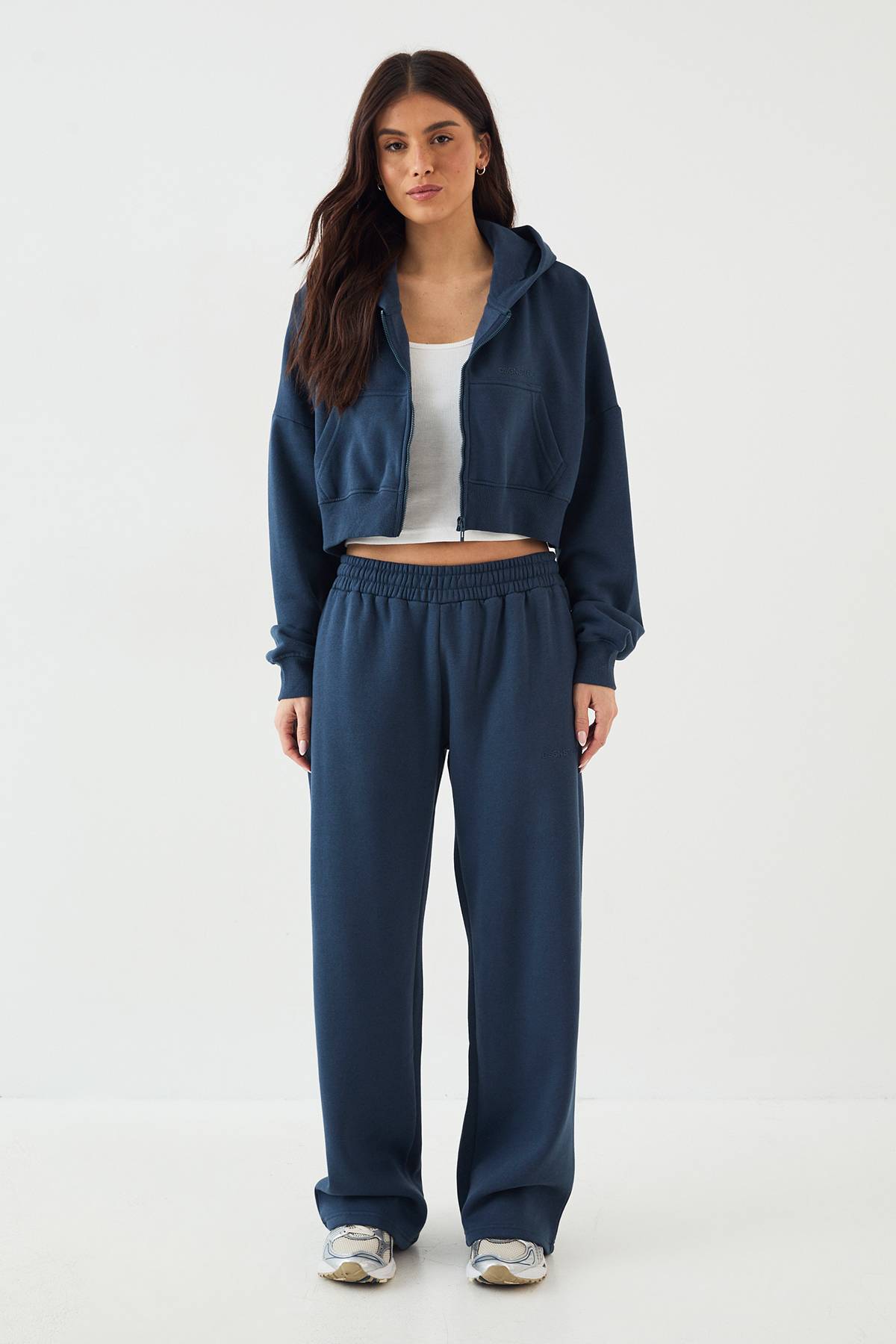 Sweat à Casynthétiqueche Zippé Court et Ample DSGN Studio