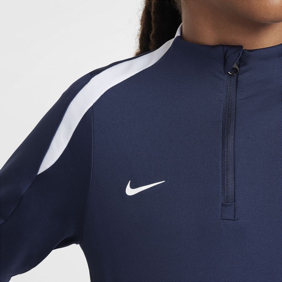Nike Dri-FIT Strike