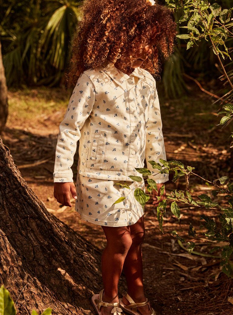 Veste en jean vanille à fleurs