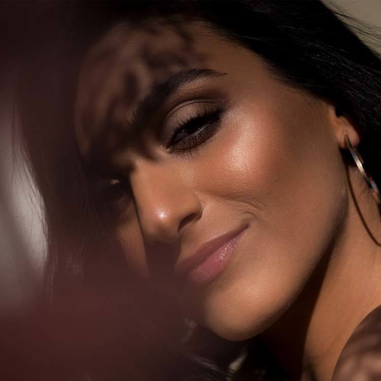 LH Cosmetics Infinity Highlighter Virgio 4g