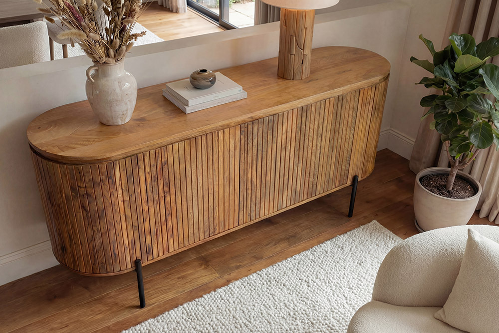 Massives Sideboard GATSBY 160cm natur Mangoholz schwarz Metall mit Lamellenfront