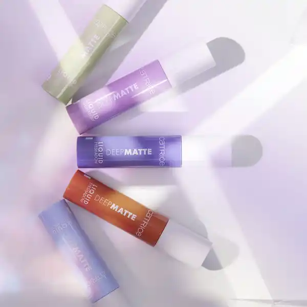 Deep Matte Liquid Eyeshadow 020 Blue Breeze