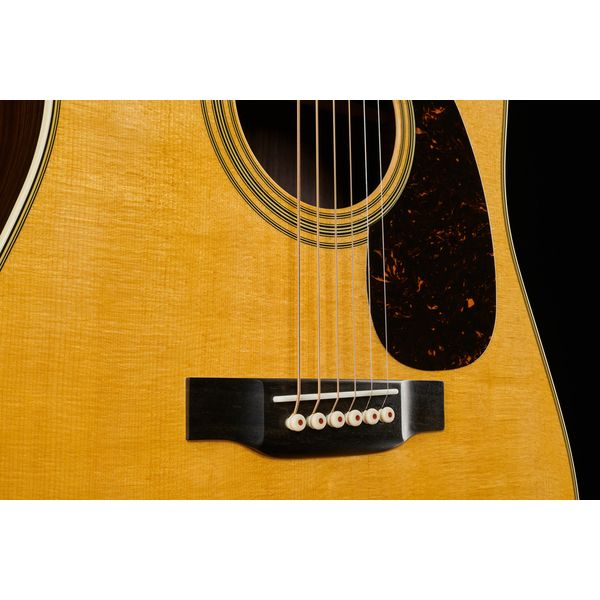 Martin Guitar D-28