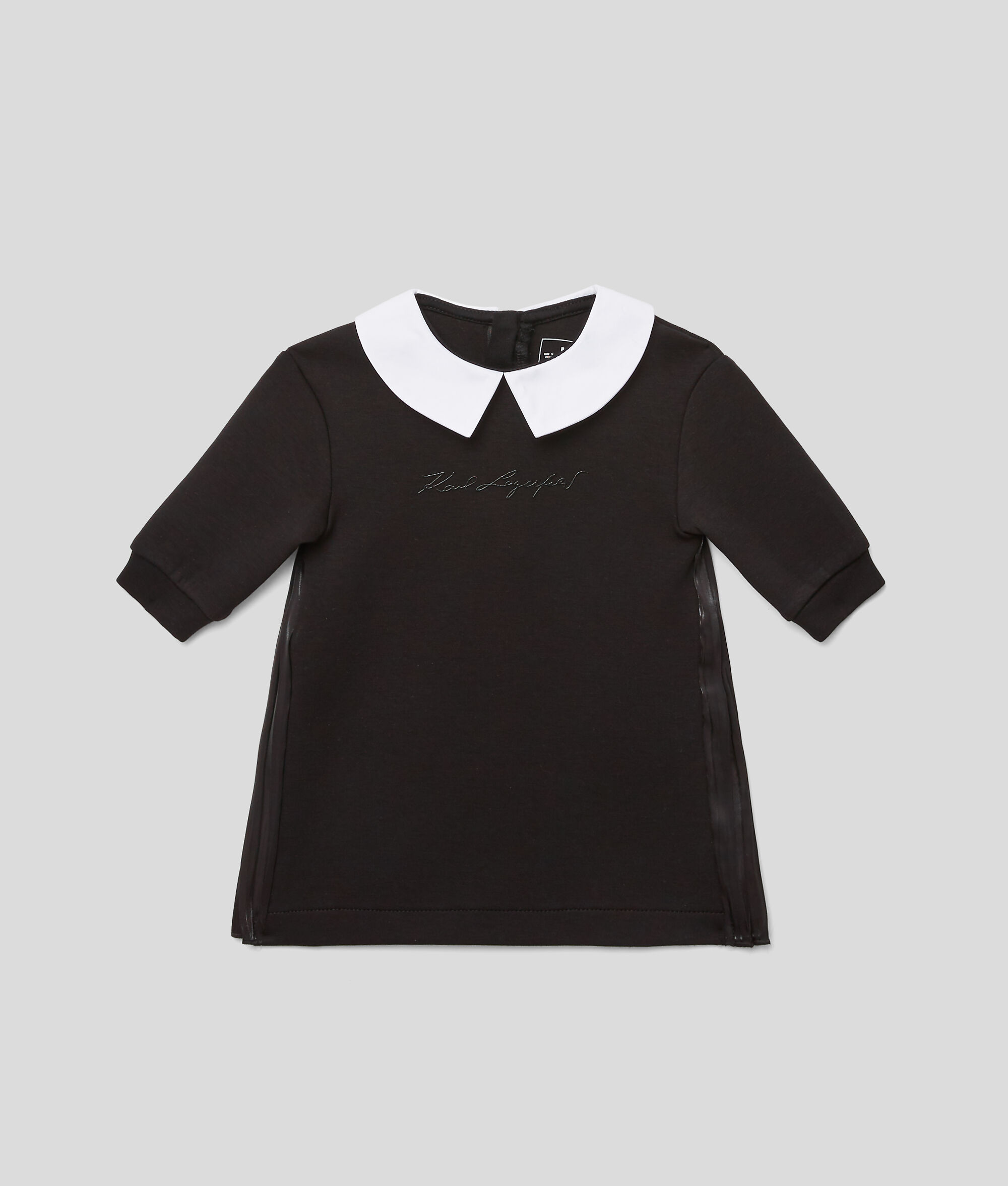 ROBE PLISSÉE POUR ENFANT AVEC COL