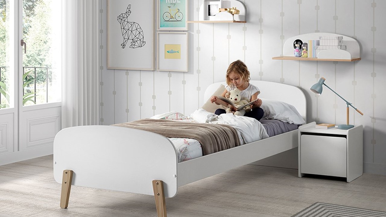 Bed Kiddy inclusief nachtkast en commode wit