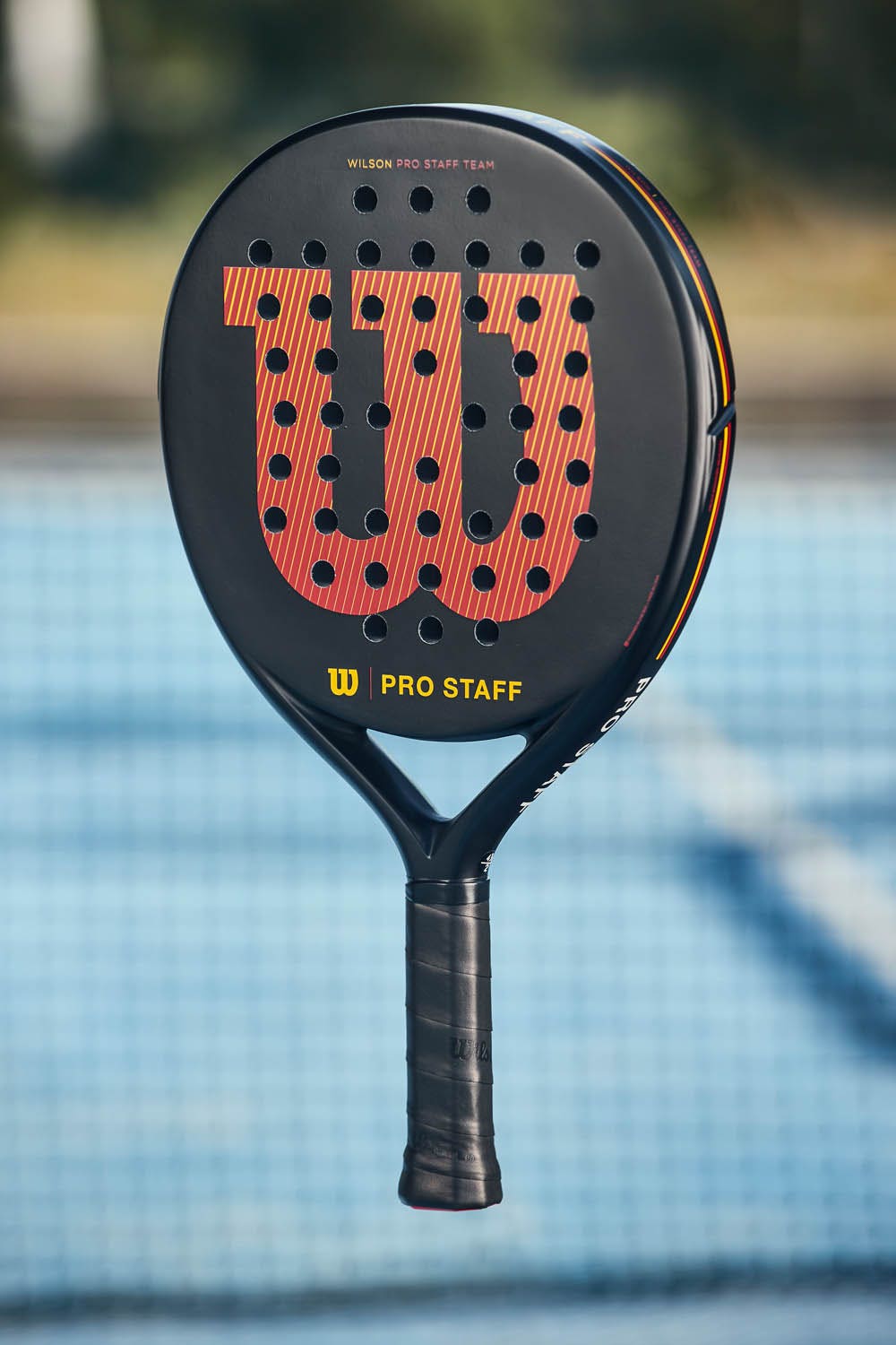 Wilson  Pro Staff Team V2