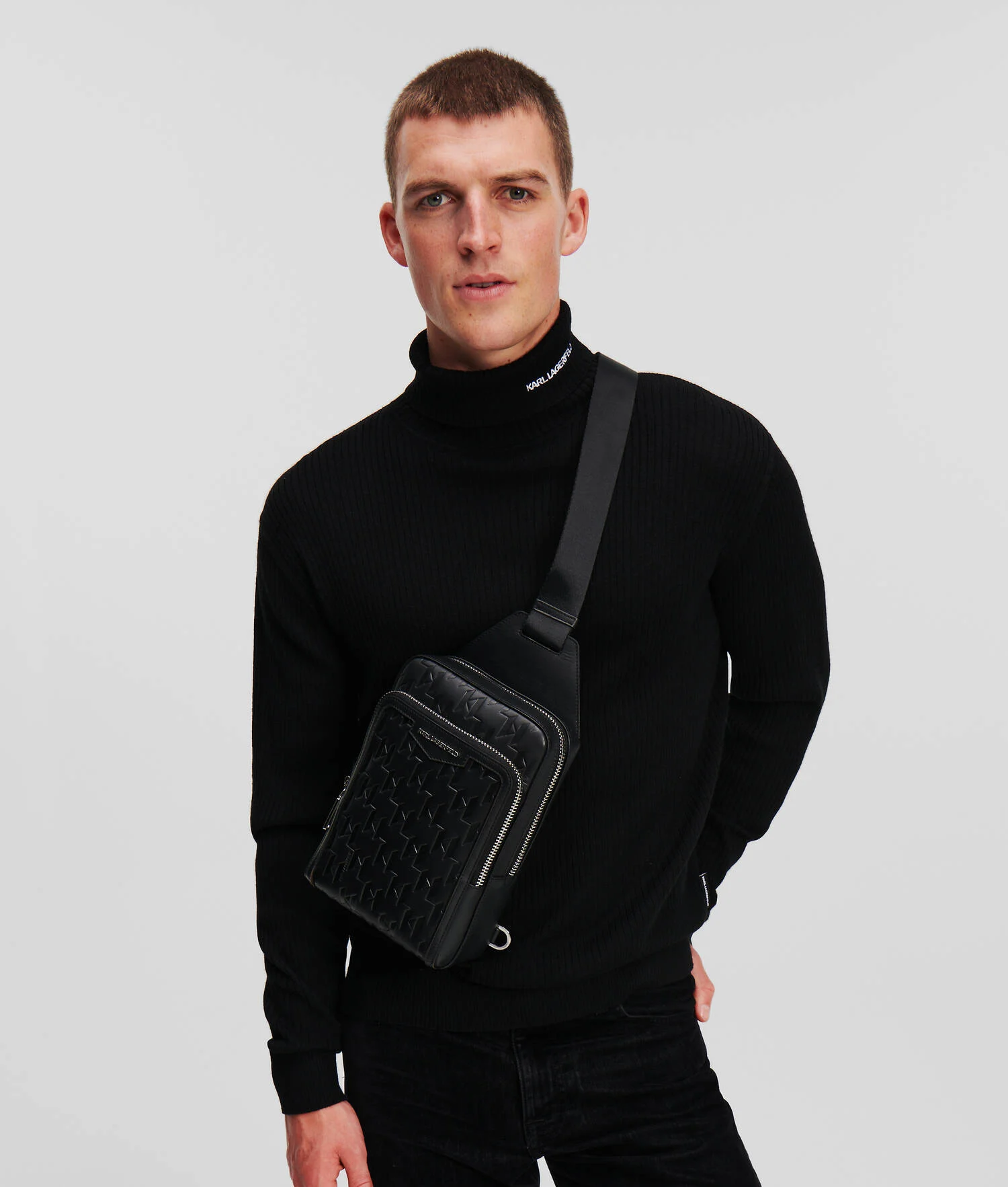 SAC BANDOULIÈRE EN CUIR K/LOOM