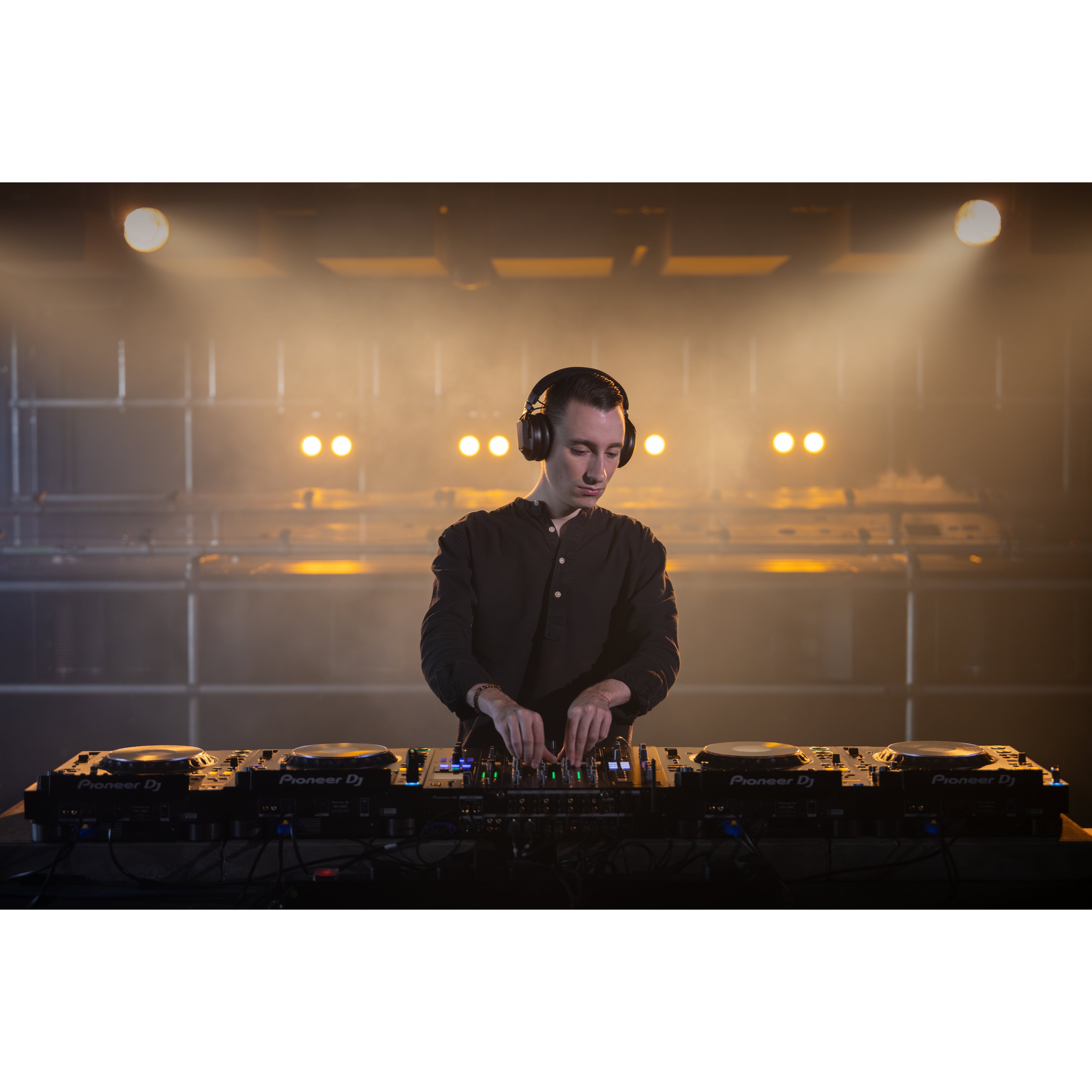 AlphaTheta HDJ-F10 professionele draadloze DJ hoofdtelefoon