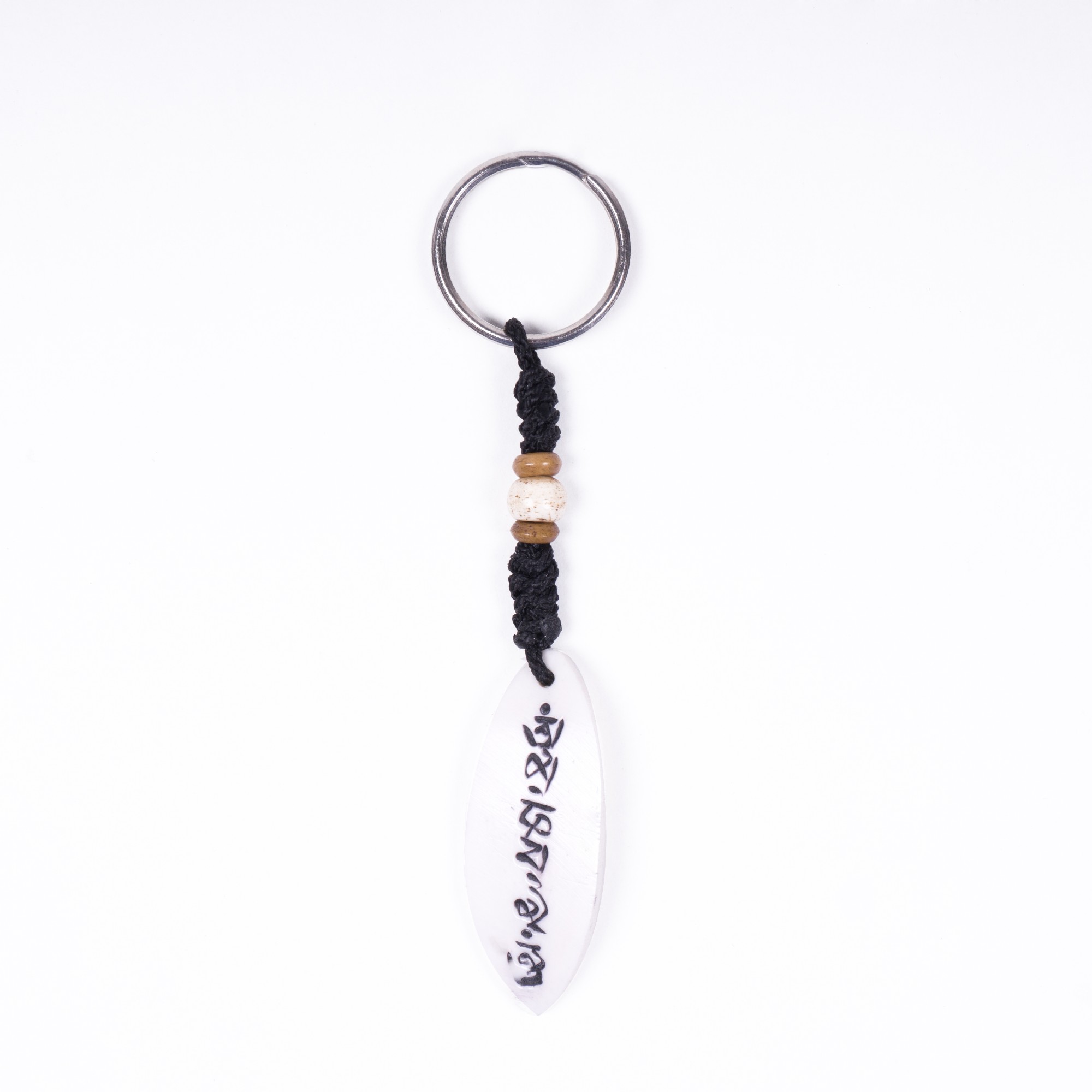 Schlüsselanhänger aus Büffelknochen, 12 verschiedene Motive, T 7 cm, B 3 cm günstig bestellen