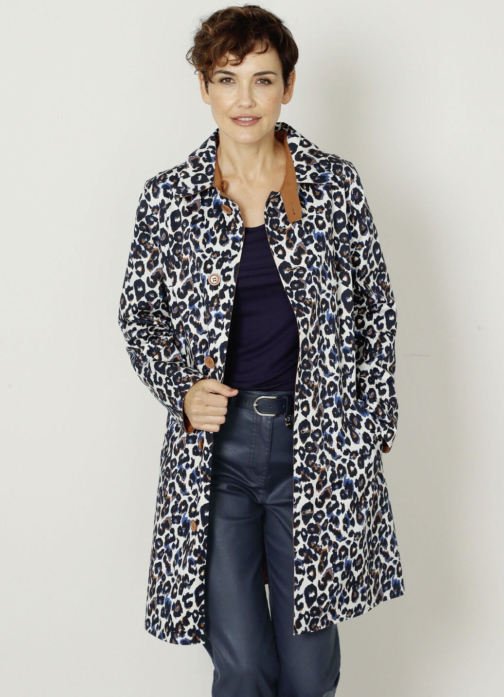 Wendemantel mit Animalprint