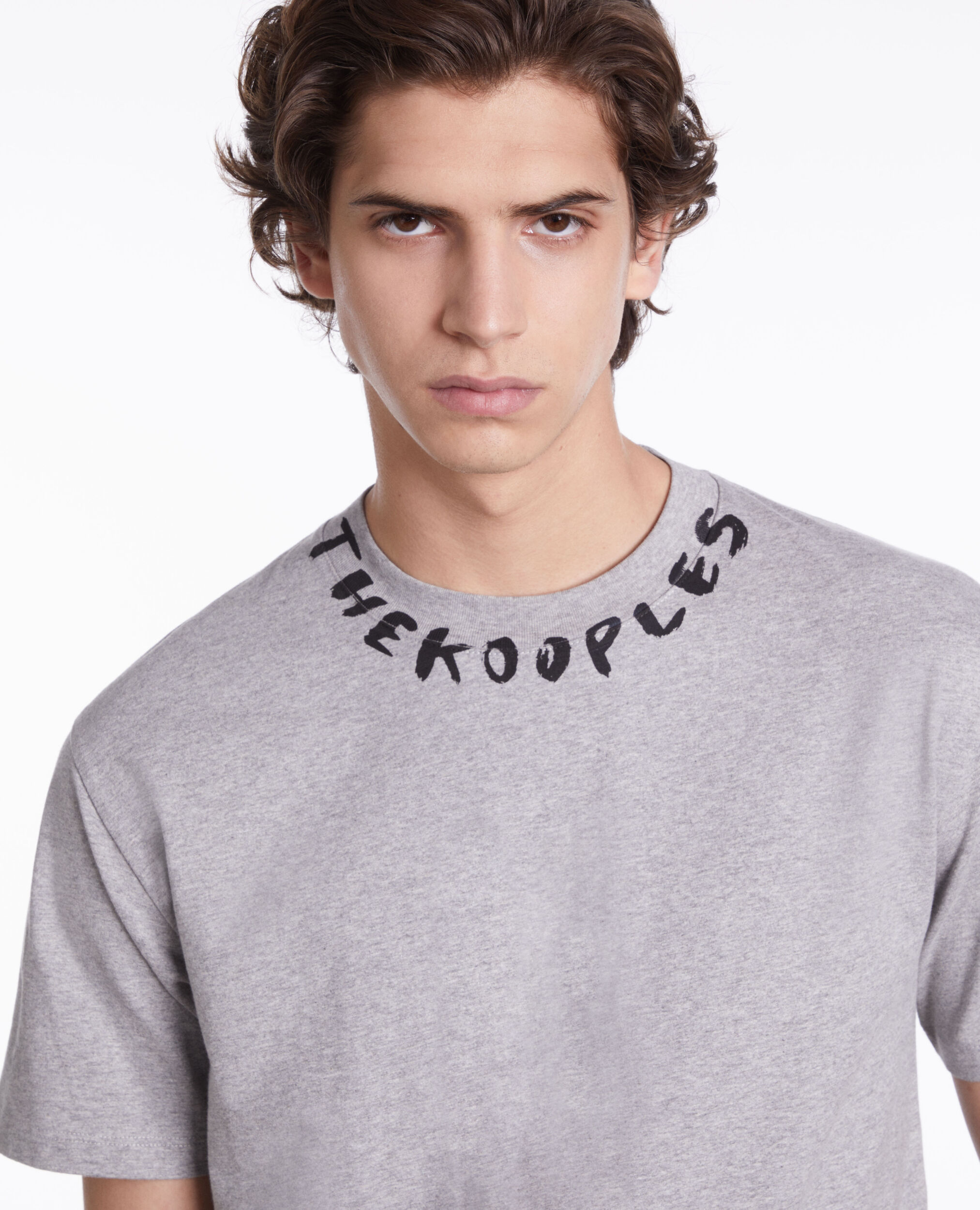 T-shirt gris avec logo