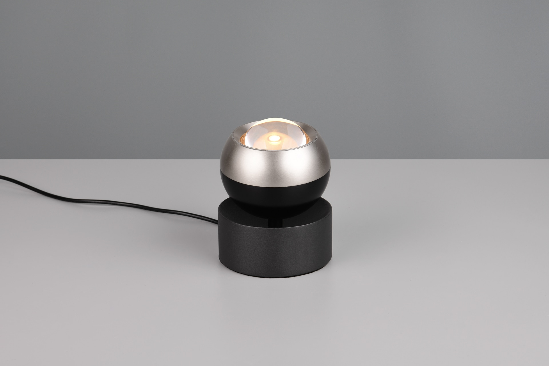 TRIO LED Tischlampe TRS ORBIT nickelfarbig