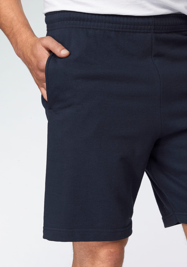 Fruit of the Loom Sweatshorts  Sommerhose in bequemer Form