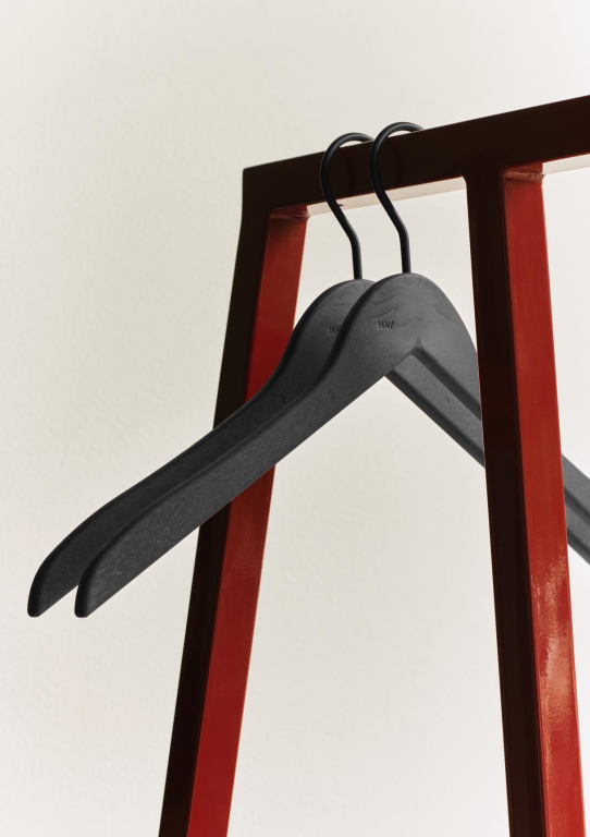 Hay Loop Stand Hall kledingrek zwart