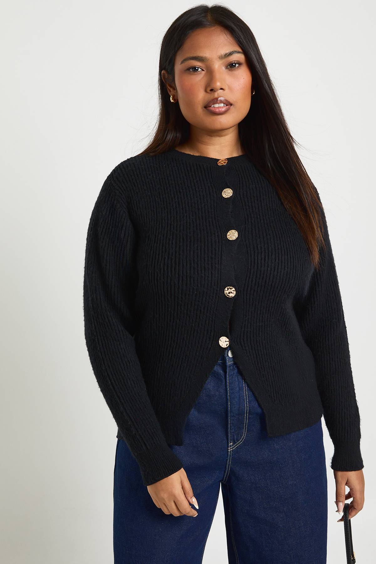 boohoo Cardigan Tricoté Col Rond à Boutons Dorés Grande Taille