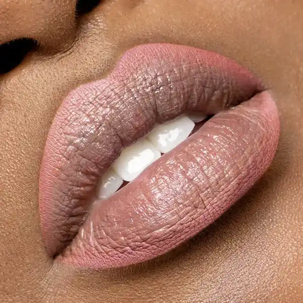 Plumping Lip Liner 050