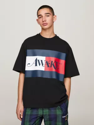 Camiseta Tommy x Awake NY com slogan nas costas