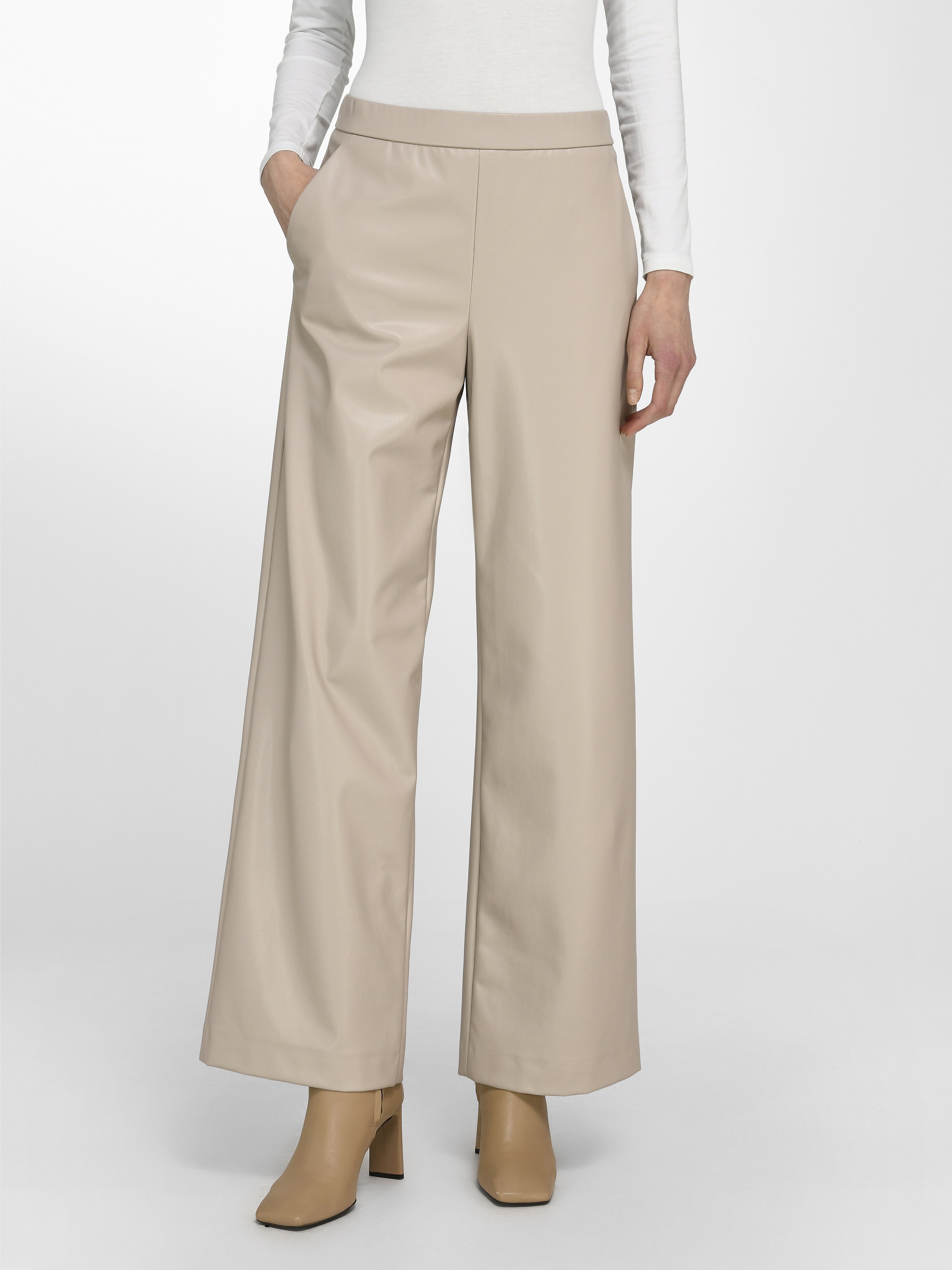 Hose Modell Palina