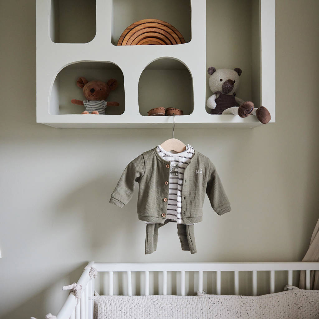 Dirkje vest + longsleeve + broek groen/offwhite