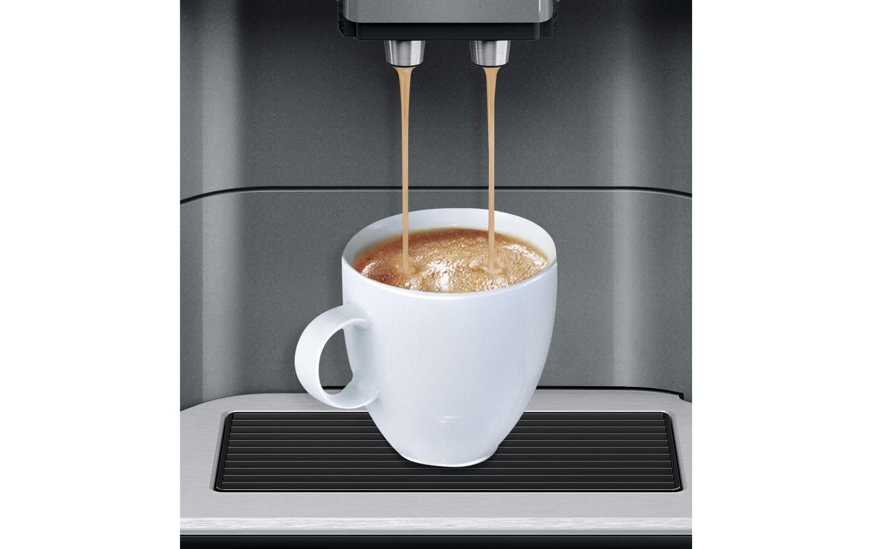 Kaffeevollautomat EQ.6 plus s100 Schwarz<br>Automatische Kaffeemaschine für die Zubereitung verschiedener Spezialitäten
