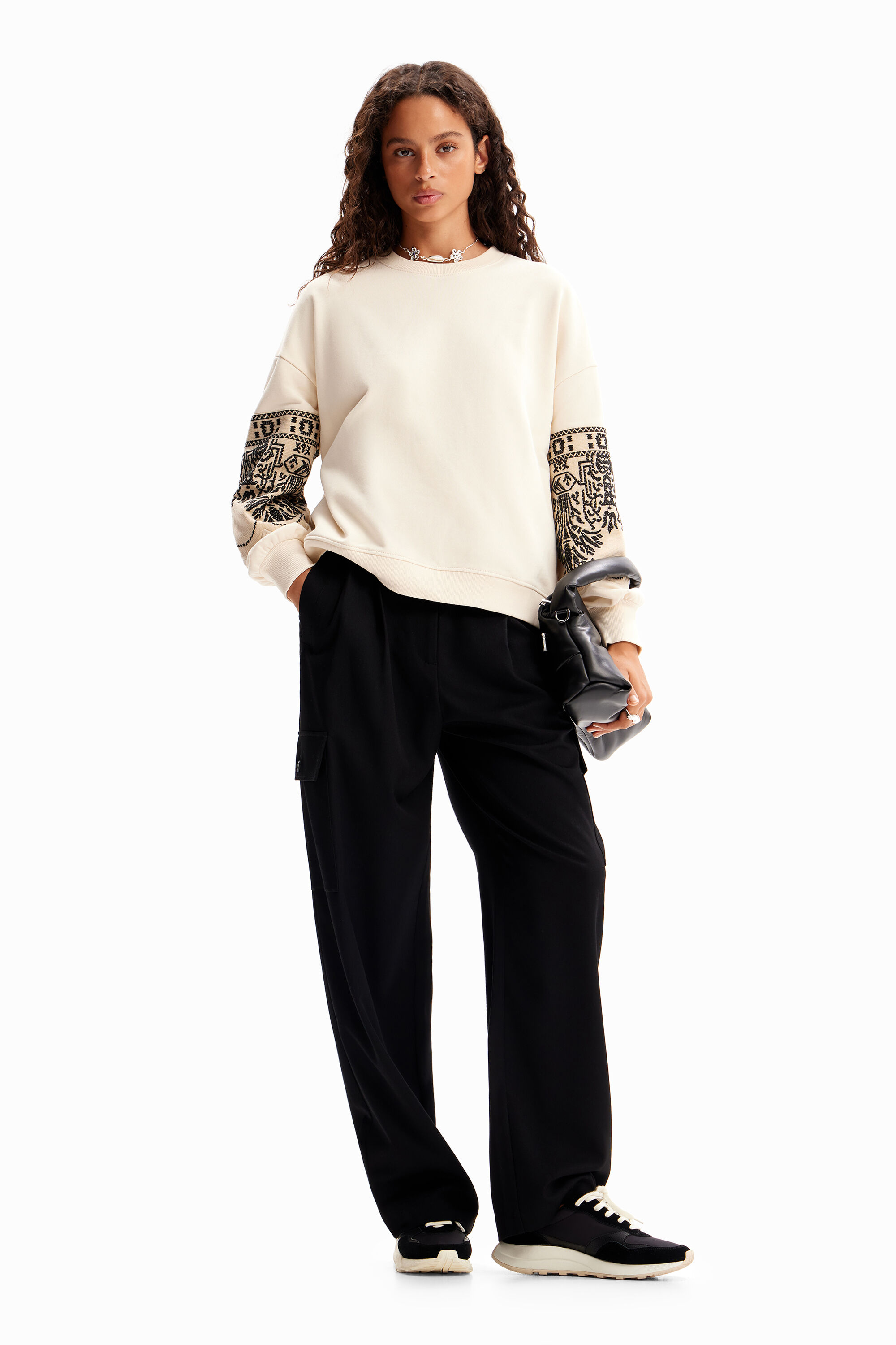 Moletom oversized bordado