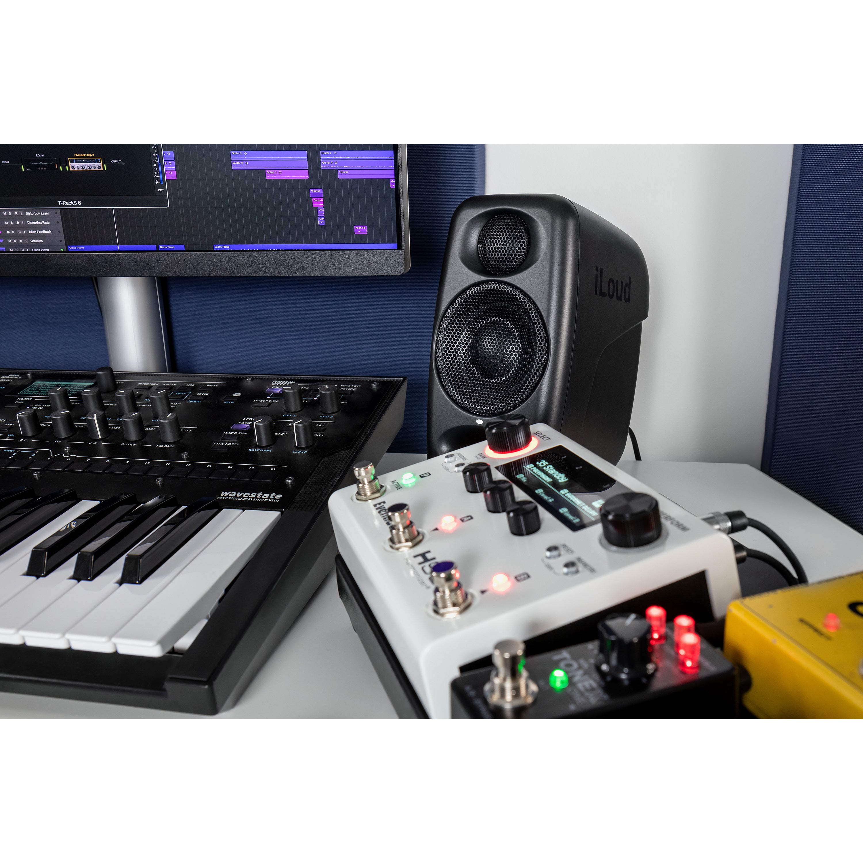 IK Multimedia iLoud Micro Monitor Pro (set van 2 + microfoon)
