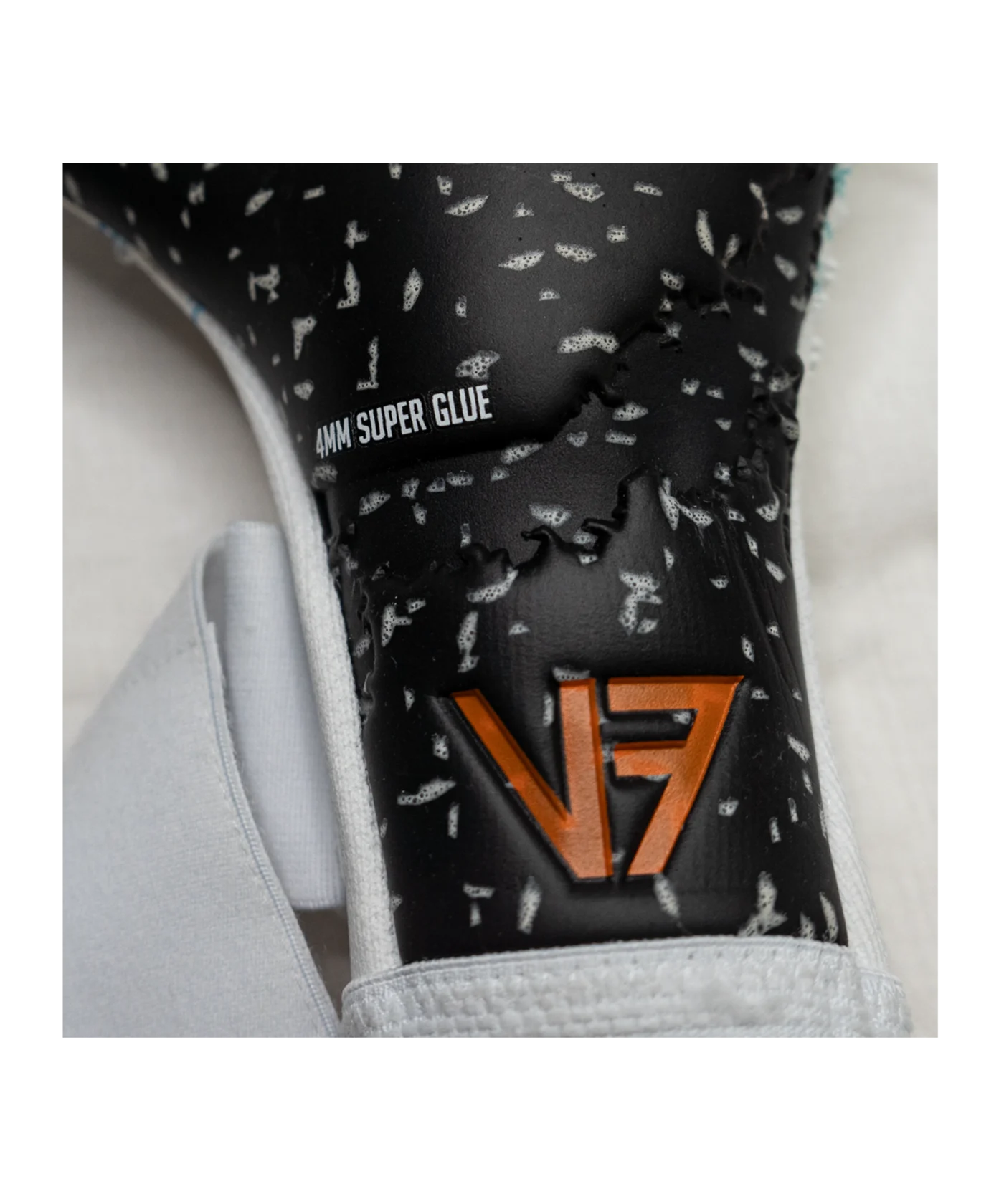 KEEPERsport Varan7 Hero NC TW-Handschuhe Blau Weiss F701
