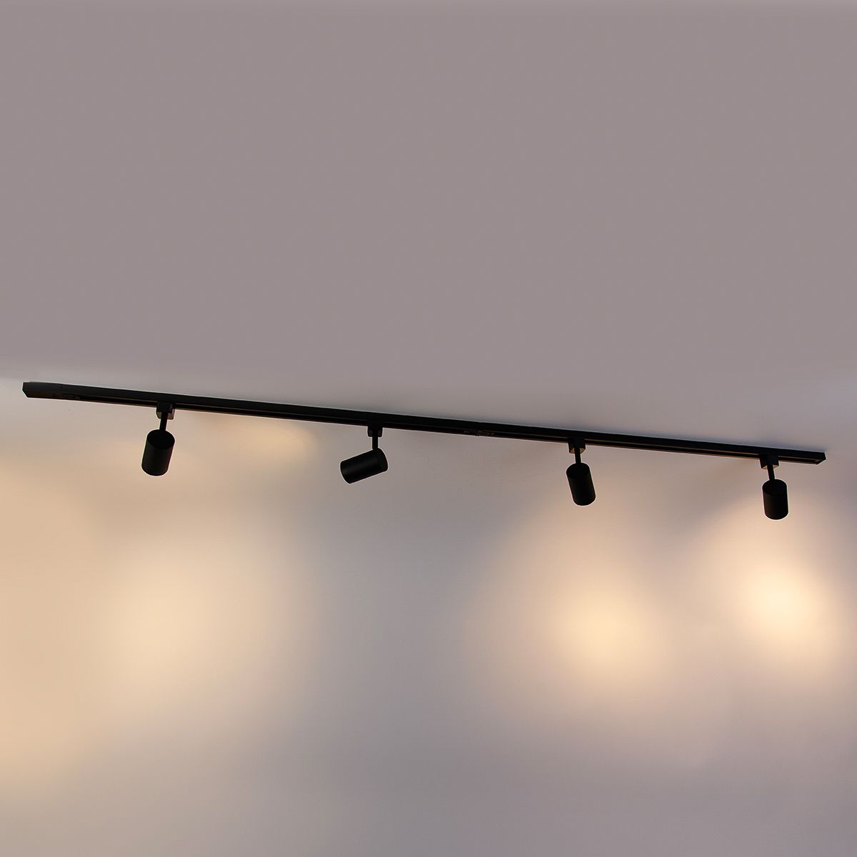 Moderne 1-fase railsysteem met 4 spots zwart - Iconic Jeana