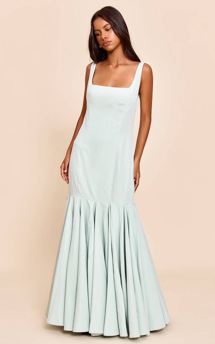 Vert Sauge Robe Maxi À Volants Avec Détails De Coutures Petite