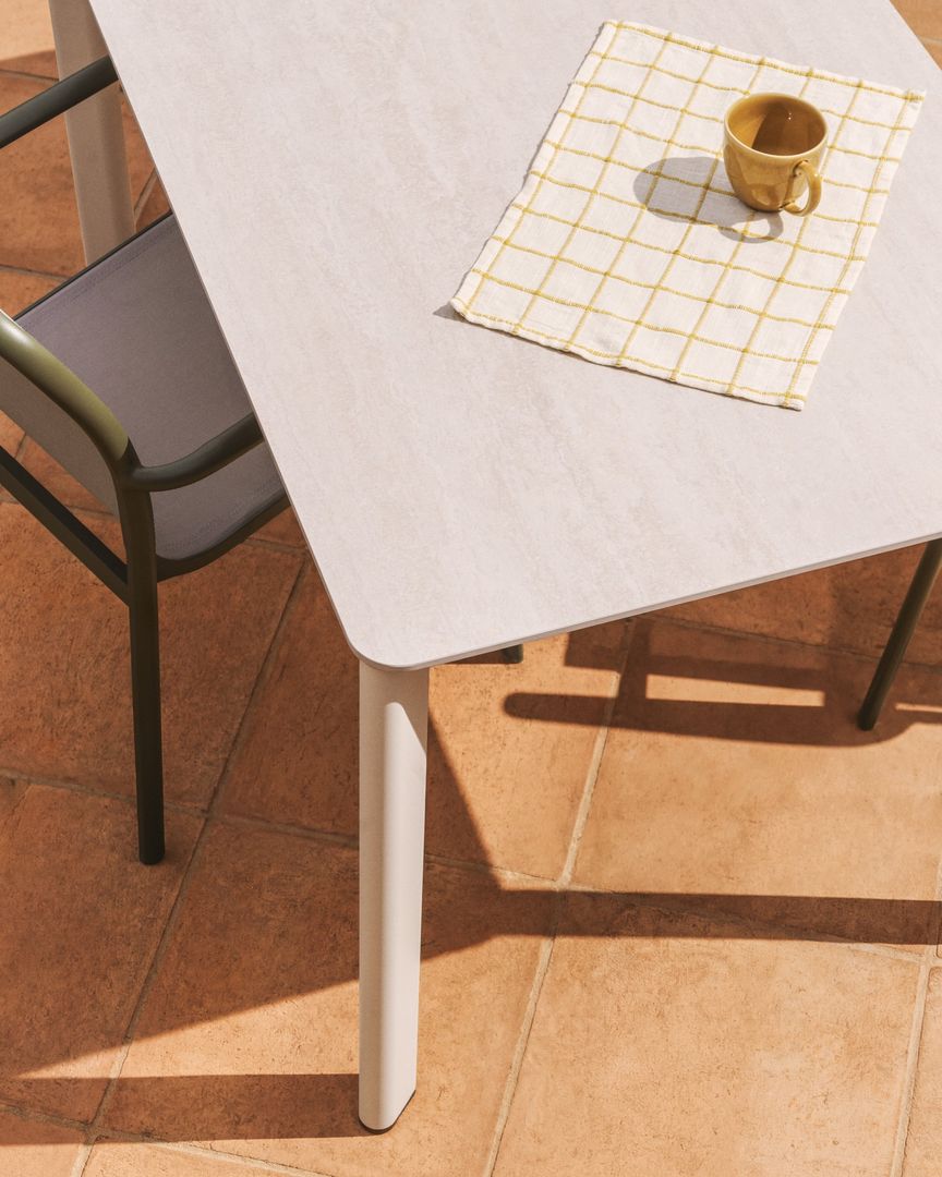 Kave Home   Anafi Beige Tuintafel