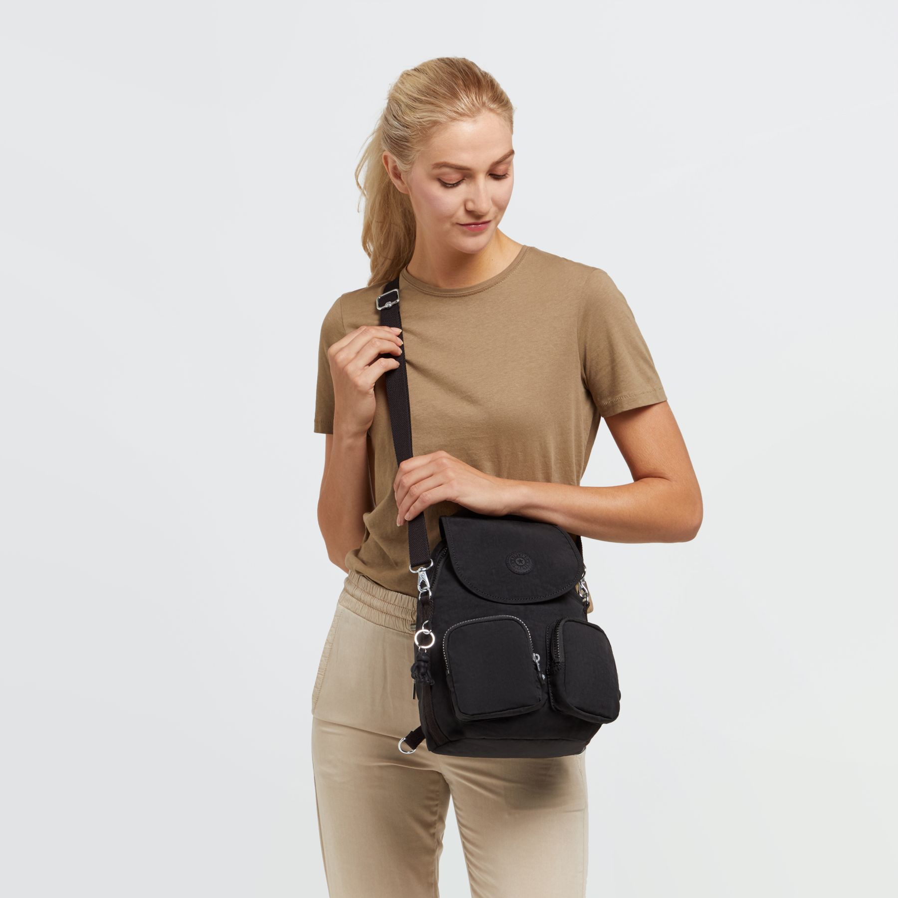 FIREFLY UP Petit sac à dos transformable en sac à bandoulière - Black Noir