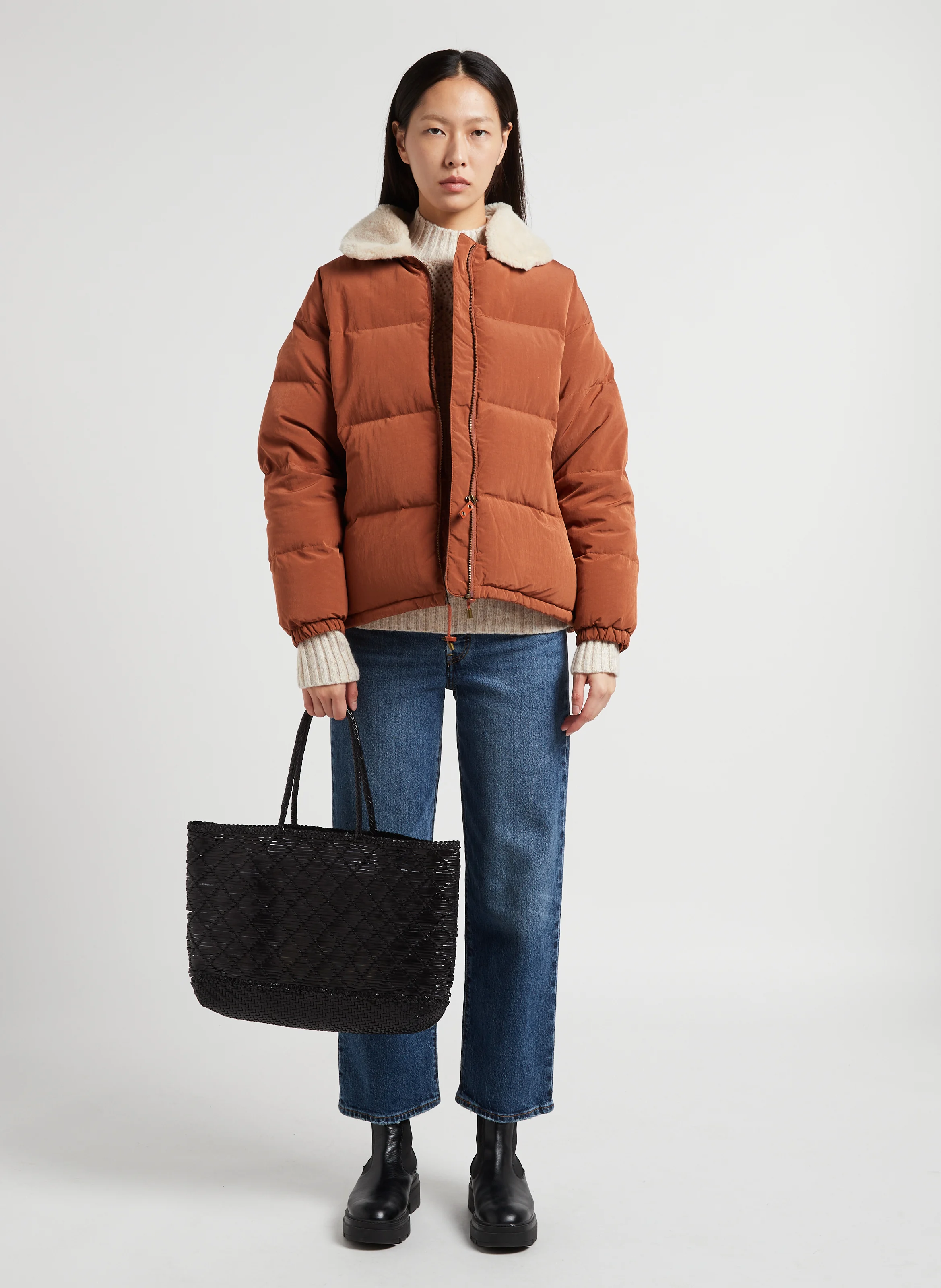 EW CORSO - Panier tissé en cuir | Noir